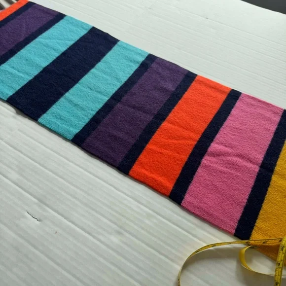 Woolovers Wool Rainbow Scarf New - Picture 8 of 8